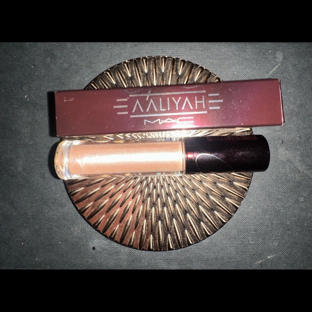 *SOLD* MAC Brooklyn Born Lipglass